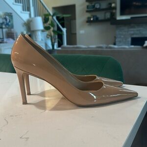 Stuart Weitzman Tan Patent Leather Heels